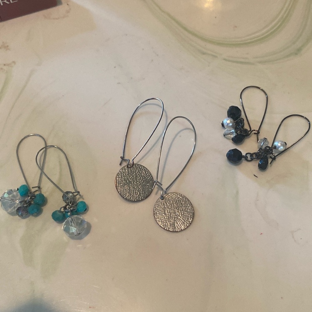 3 pairs of dangle costume jewelry earrings